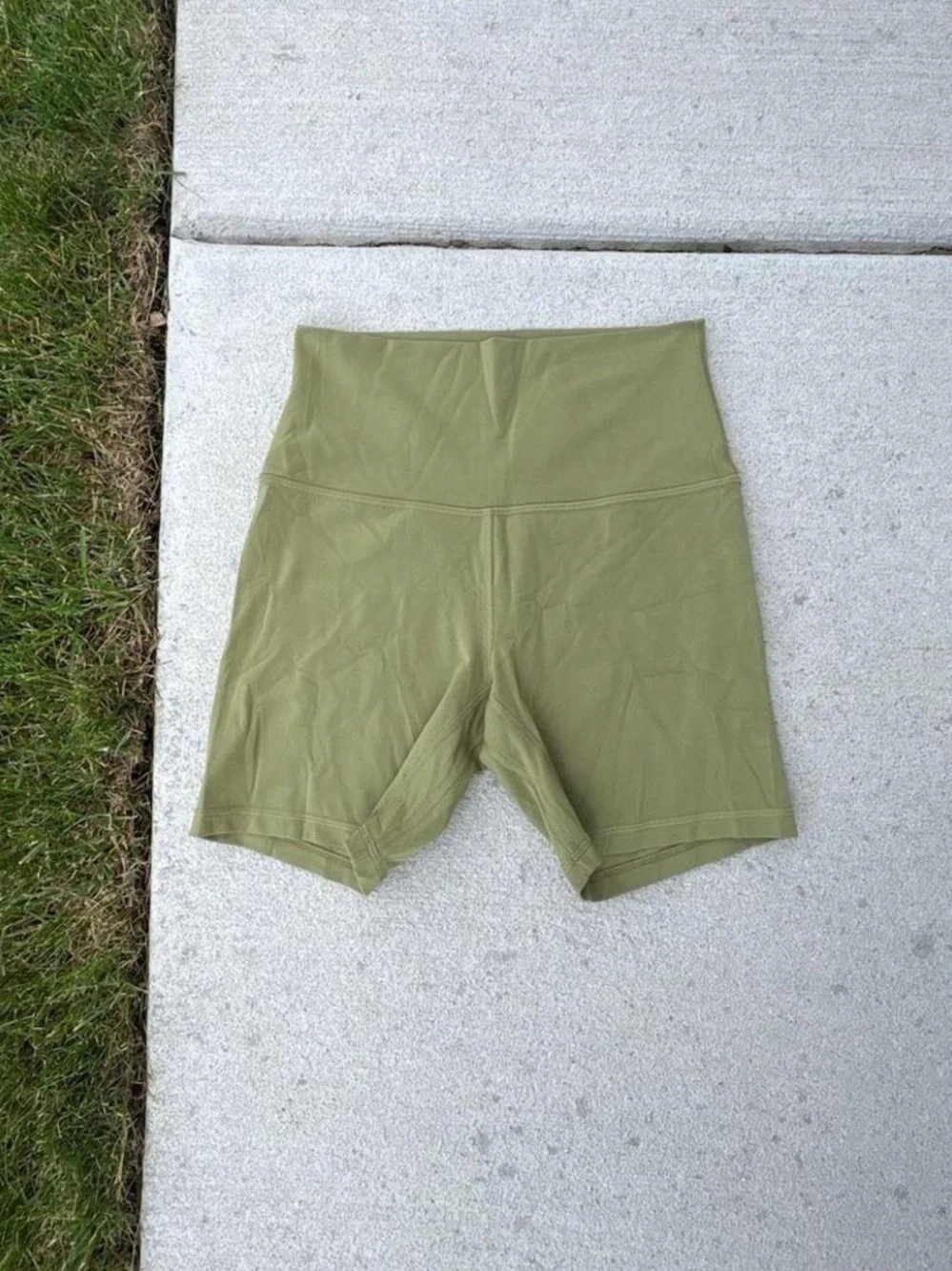 Lululemon Olive Green Women’s Bike Shorts